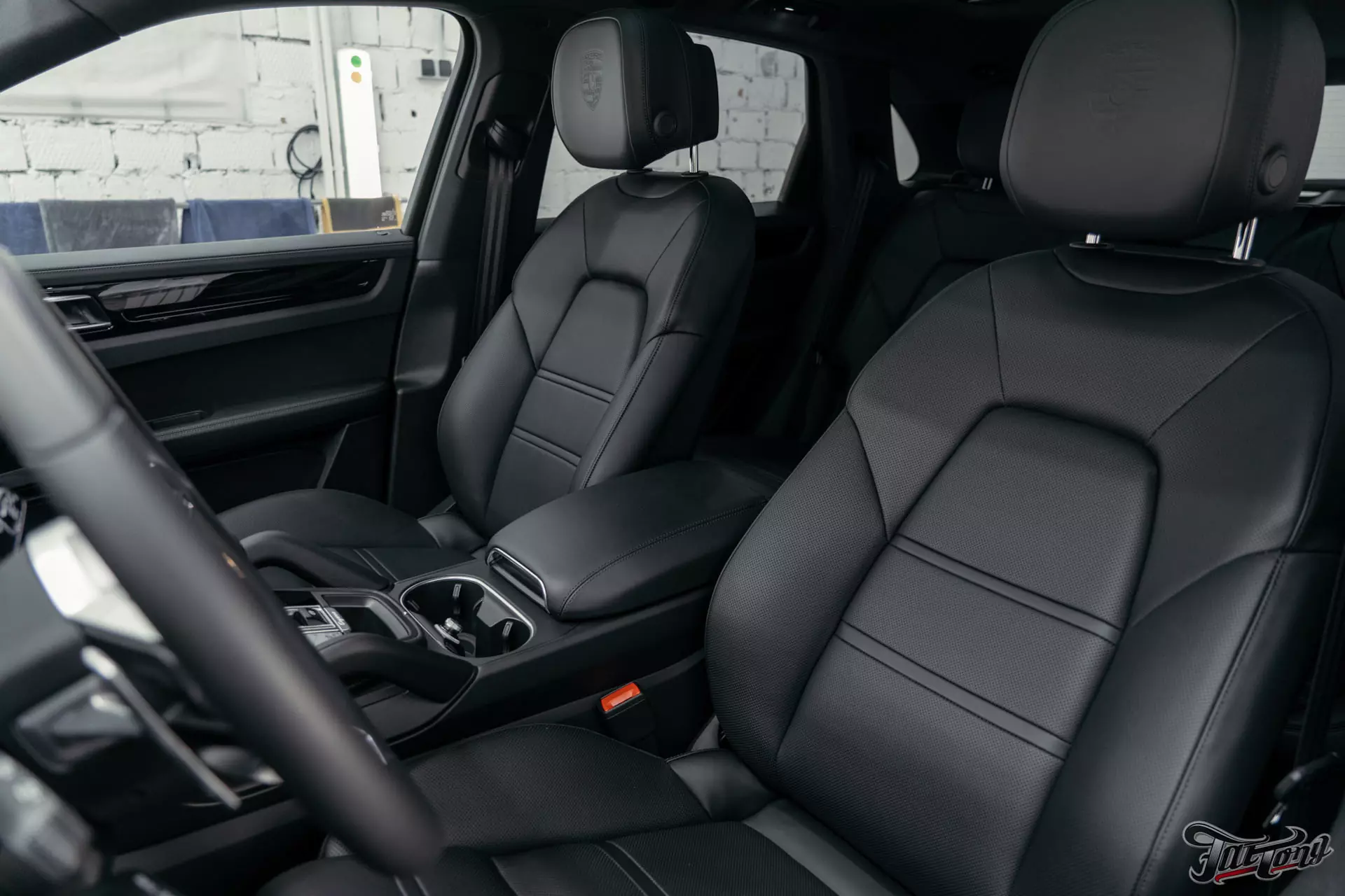 Porsche Cayenne. Комплекс детейлинг-услуг